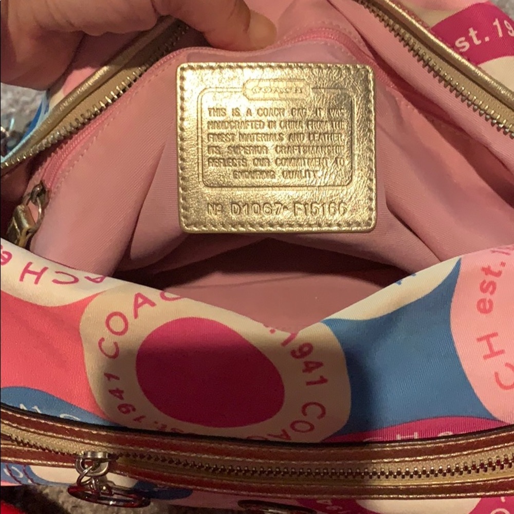 Coach shoulder bag - Picture 2 of 5